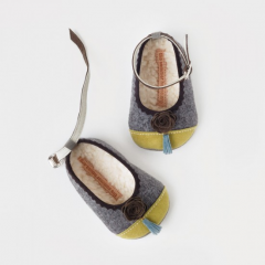 Thumbnail image for baby shoes so good you’ll want a baby