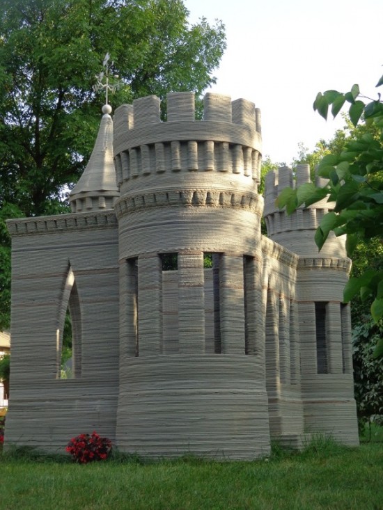 world-first-3d-printed-concrete-castle-9