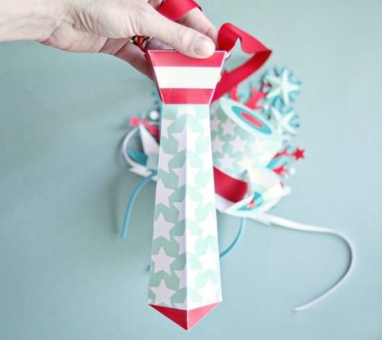 Stars and Stripes Necktie - 4th of July DIY for Kids - 3D Paper craft neck tie