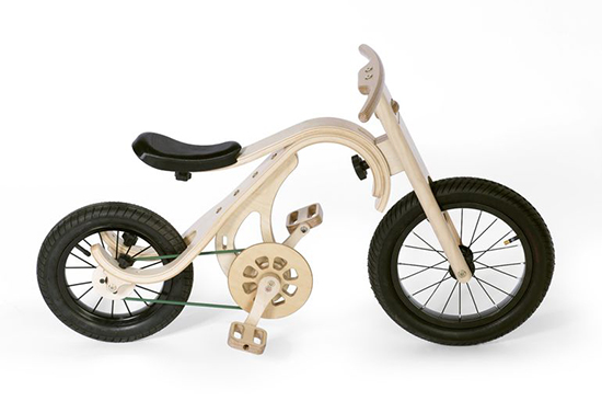 Leg&Go wooden balance bike on kickstarter