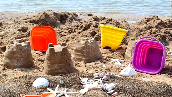Packable Pails – Collapsible Beach Bucket – Sandcastle Pails