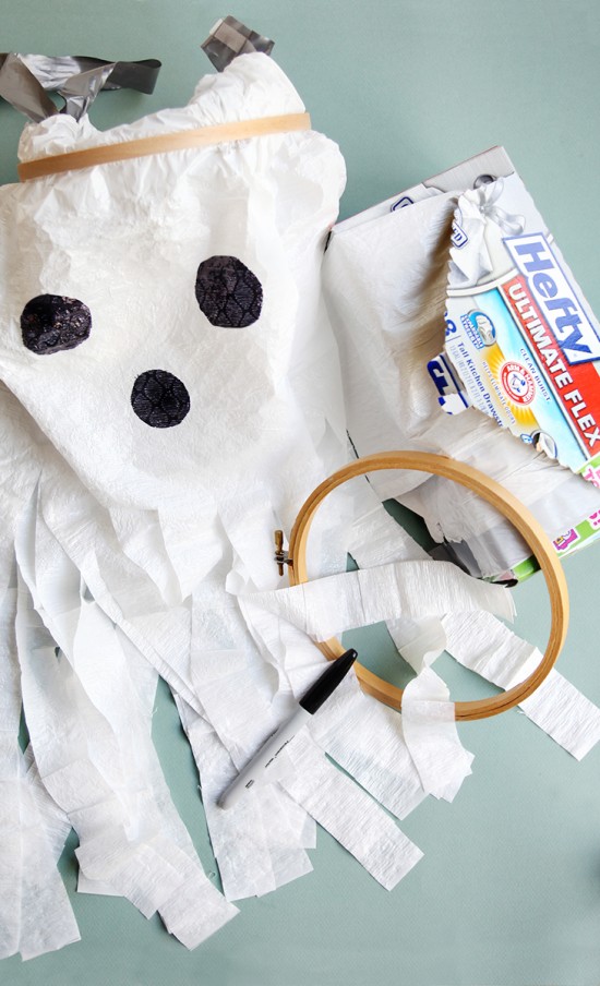 diy windsock plastic bag ghosts craft for halloween